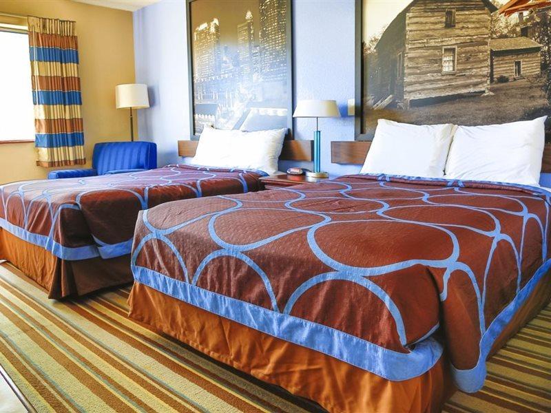 Super 8 By Wyndham Charlotte University Экстерьер фото