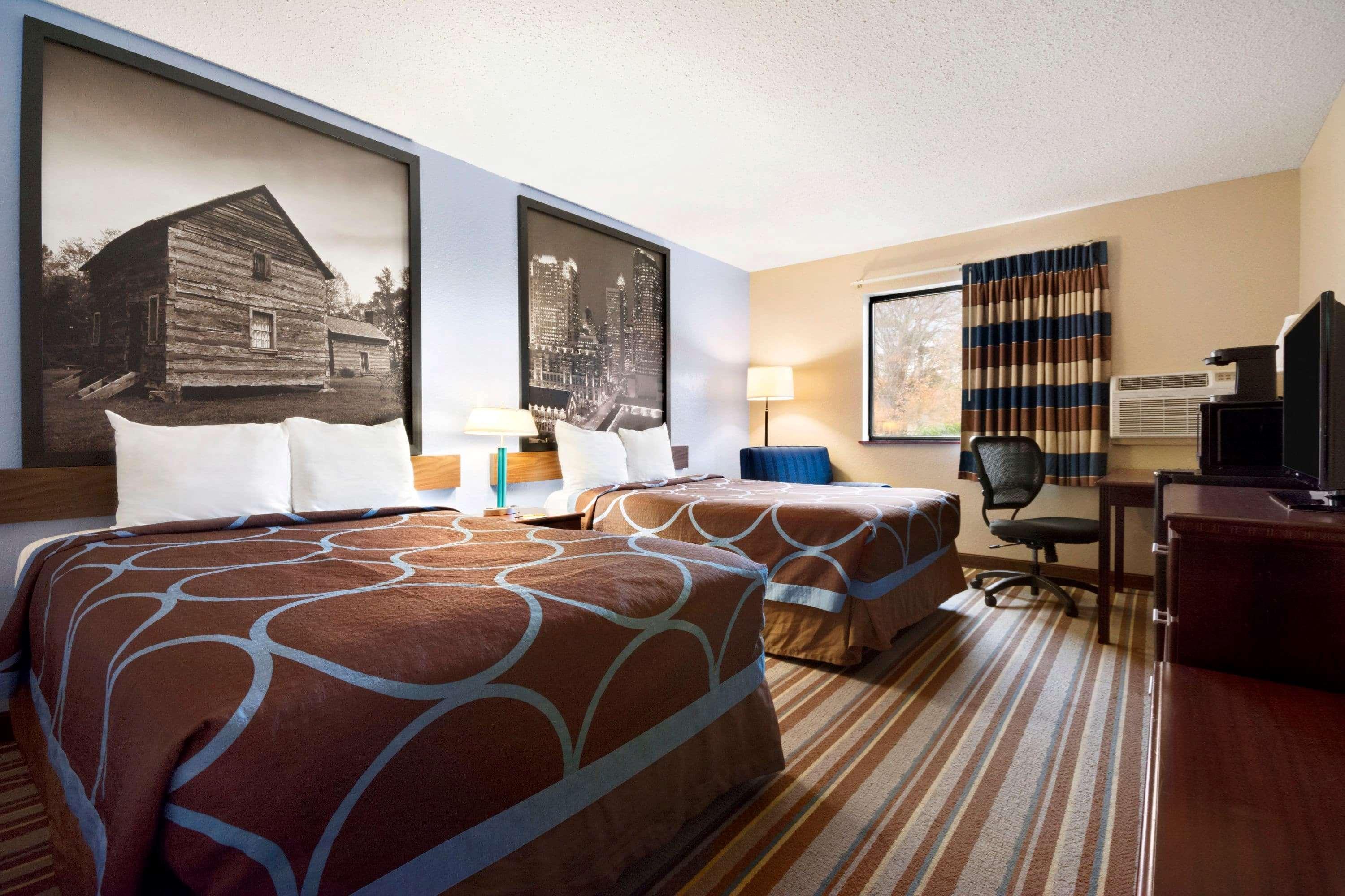 Super 8 By Wyndham Charlotte University Экстерьер фото