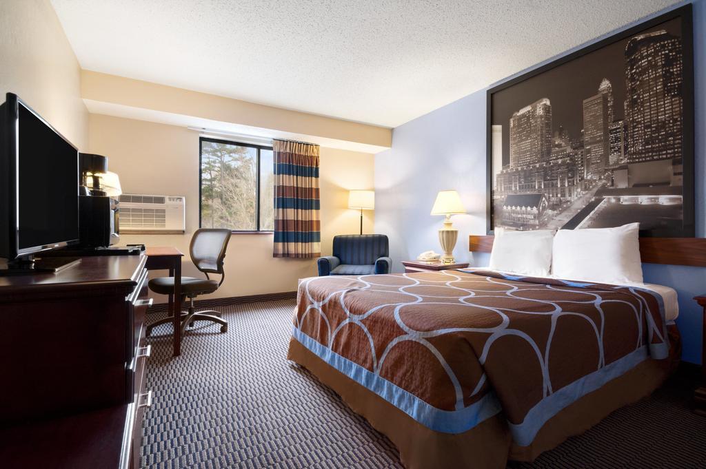 Super 8 By Wyndham Charlotte University Номер фото